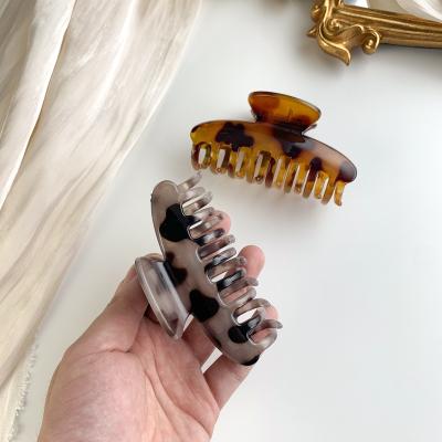 China Japan and Korean factory price wholesale fashion YiYi style hair claw cut plastic tortoiseshell hair claw clips for girls for sale