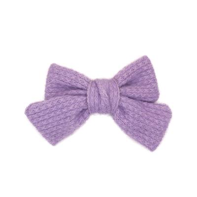 China YiYi Fashion Butterfly Hair Clips Korean Style Winter Wool Knitting Girls Fancy Hair Clips For Women for sale