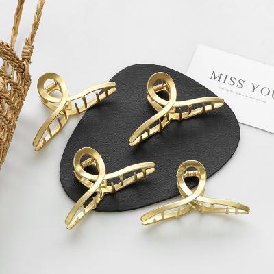 China Japan and Korean YIYI Style Korean Hot Sales Fashion Rose Gold Alloy Metal Hair Claw Clips for Women Large Elegant Hair Accessories Wholesale for sale