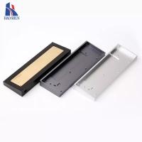 China Douaneoem Hoge Precisie Veelkleurig het Anodiseren Aluminium Plastic CNC die Geval van het Delen het Mechanische Toetsenbord machinaal bewerken Te koop