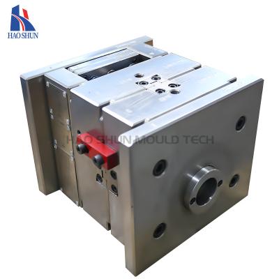 China Multi Cavity Toolmaking Services Plastic Injection Molding Products With NAK80 for sale