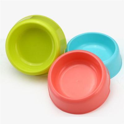 China Sustainable Colorful Animal Dogs Cats Small Pet Bowls Plastic Rounded Slow Feeding Dish for sale