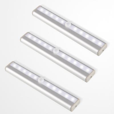 China Modern Aluminum Battery Sensor Indoor Room Light LED Bar Color Box Tube 10LED For Closets Corridor Staircase 186x30mm NC; ZHE 4*AAA 1pcs for sale