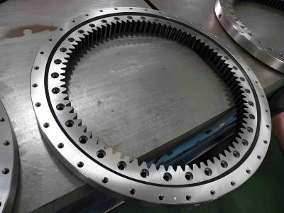 China 50Mn Agricultural Slewing Rings Roller Bearing Swing Gear Inner Tooth for sale