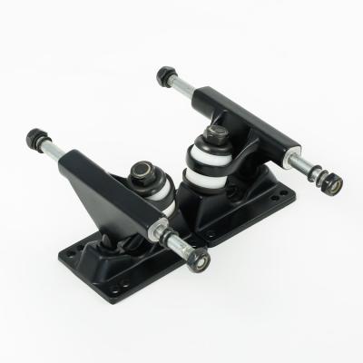 China 3.25 inch old school mini cruiser high quality skid truck for plastic rig truck for sale