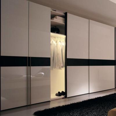 China Custom based on customer needs and high glass wardrobe modern sliding door building site wardrobe designs for sale