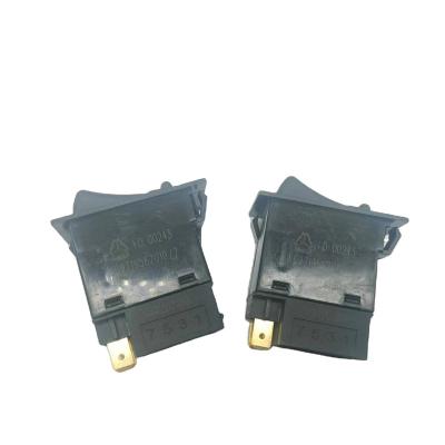 China plastic truck light turn on cab truck roof light for sale