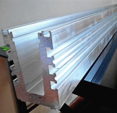 China Large Size Aluminum Profile Glass Enclosure Rail Custom Extrusion U Shape for sale