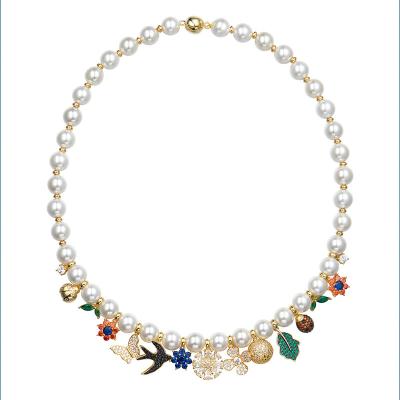 China CLASSIC Sweet Cool Zircon Fengsen Shell Beads Butterfly Gold Plated Ladybug Necklace Beads Women's Clavicle Chain for sale