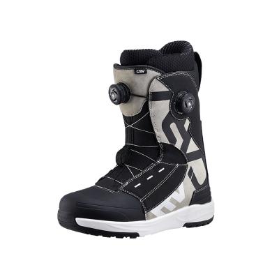 China High Quality Soft Hardness Ski 8 Ski Strong Stability Snowboard Boots Waterproof Comfortable for sale