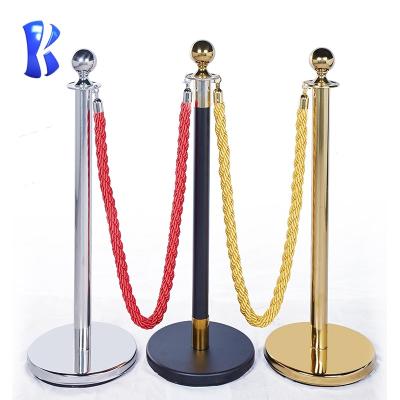 China Hotel good quality museum stainless steel red carpet support pole with ropes for sale