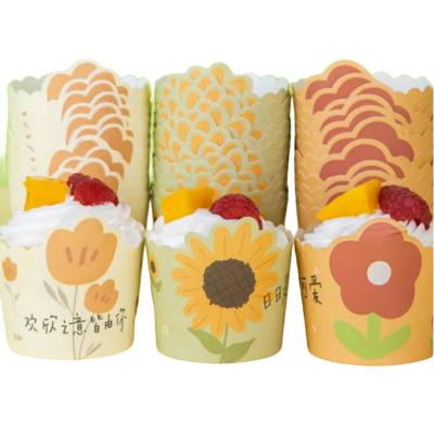 China Disposable Beautiful customization with your logo paper cupcake liners for baking for sale