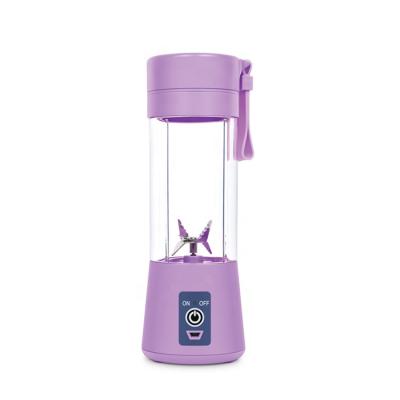 China High Quality Car Wholesale USB Rechargeable Juice Cup Blender Portable Juicer for sale