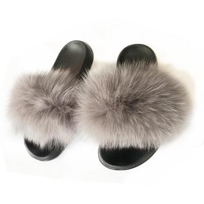 China Lightweight High Quality Real Fox Fur Slippers For Women for sale