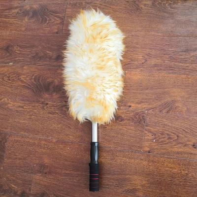 China Sheepskin Car Wash Cleaning Brush For Detailing With Long Handle for sale