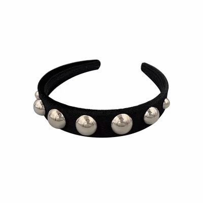 China Trendy stars with the same style headband fashion personality exaggerated niche ball headband silver net celebrity fashion for sale