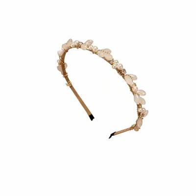 China New Style Environmentally Friendly Female Hair Package Wild Fairy Princess Headband Hairpin Pearl Headband Niche Hair Accessories for sale