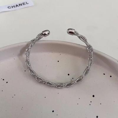 China Pattern bracelet, environmentally friendly twisted niche atmosphere, high sense of opening, simple and irregular texture, cold wind for sale