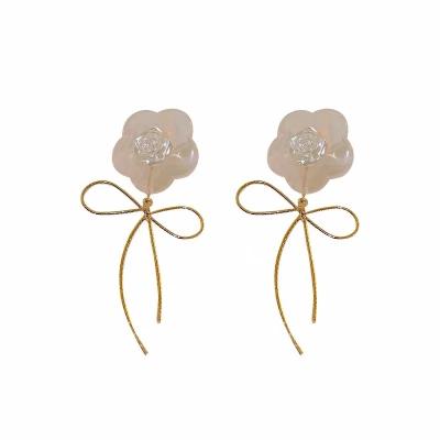 China New Girl's Environmentally Friendly Net Hot Soft Bow Flower Earrings Tassel Style Celebrity Trend Earrings for sale