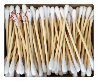 China 100% Eco-friendly Paper Box 200pcs 100% Eco-friendly Wooden Stick Cotton Buds For Ear Clean Makeup for sale