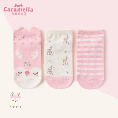 China Caramella women ladies anti-slip giraffe animal patterned no show ankle cotton thongs low briefs socks 3pairs for sale