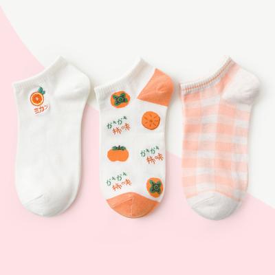 China Caramella Anti-Slip Women Ladies Fruit Patterned No Show Non Slip Low Ankle Cotton Socks Abbreviate Socks 3pairs for sale