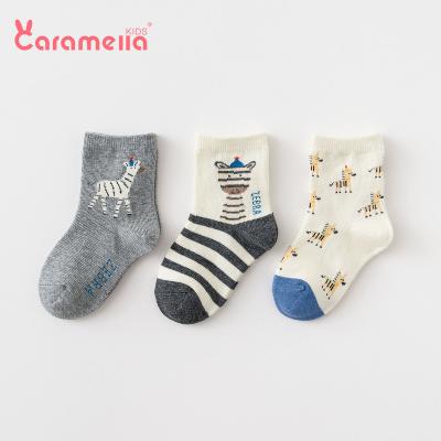 China QUICK DRY Animal Pattern Cartoon Caramella Boys Kids Cute Cotton Socks for sale