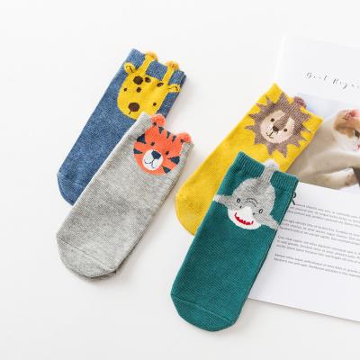 China Caramella 2021 New Cartoon Head Kids Baby Cute Viable Animal Unisex Cotton Socks Custom for sale