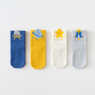 China Caramella Baby Seamless Kids Toddler Unisex Warm Cotton Socks Cute Space Rocket Pattern Crew Socks for sale