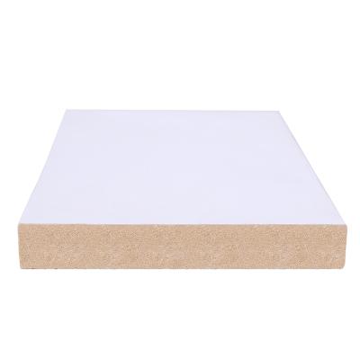 China Modern factory wholesale skirting board baseboard /white primed base molding skirting board for sale