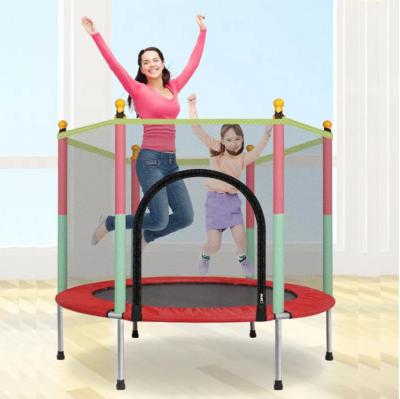 China With protective net wholesale trampoline with outdoor net high quality trampoline for kids trampoline sales size in 6/8/10/12/14/16FT for sale