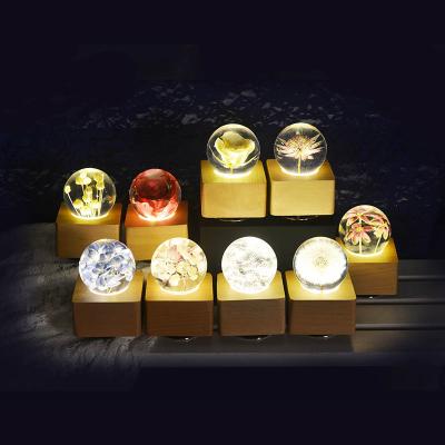 China 2021 Supplier Beech Wood+Glass+Flower+Resin Guangdong Shenzhen Supplier Decorative Flower Music Box BT Speaker Led Night Light China Christmas Ornament for sale