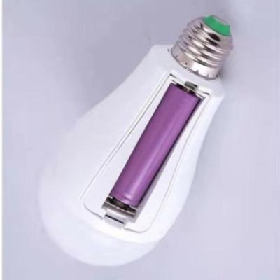 China Emergency Emergency Led Bulb E27 B22 Battery Operated Led Light Rechargeable Bulb for sale