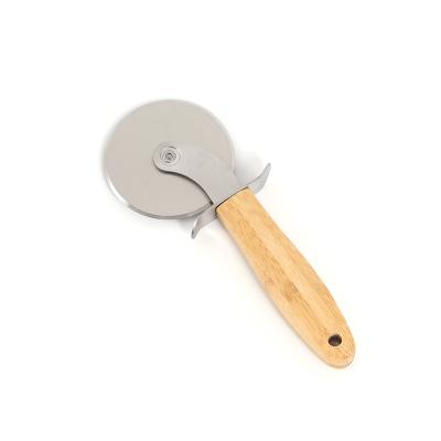 China Mordern Accessories Stainless Steel Handle Pizza Cutter Sharper Wooden Baking Wheel for sale