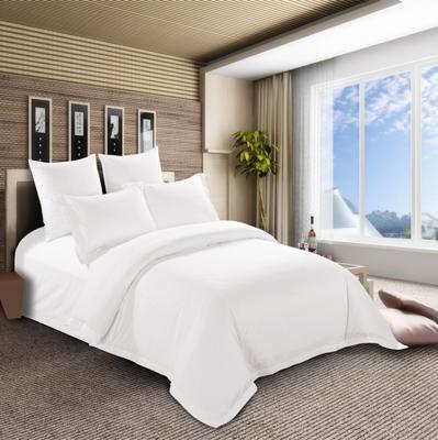 China Disposable Hot Sale Eco-friendly Wholesale Comforter Sets Hotel Bedding Set for sale