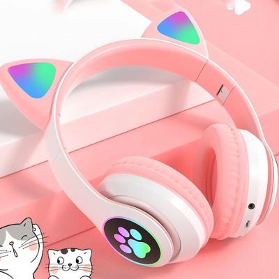 China Dropshipping B39 Cat Ear Comfortable Wearing Cute Wireless Earphone With LED Light Radio Earphone Support TF Card Gaming Headset For Kids for sale