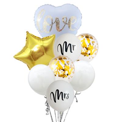 China Hot Wedding Party Decoration Set Balloon Wedding Decoration 18inch Love Foil Balloon Heart Shaped Set for sale