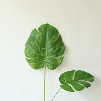 China Latex Summer Decor Silk Latex Plants Monstera Leaves Real Touch Artificial Plants For Table Decoration Indoor Outdoor Wedding Centerpieces for sale