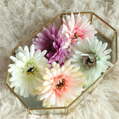 China Fake Silk Gerbera Handmade Artificial Wild Silk Daisy Artificial Flower Heads from Flower Arranjo De Flores for sale