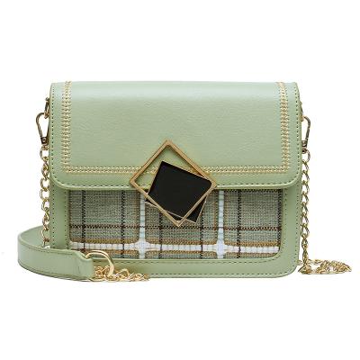 China Mini Bag Female New Trendy Waterproof Wild Messenger Chain Bag One Shoulder Bag Small Square Pearl Handbag for sale