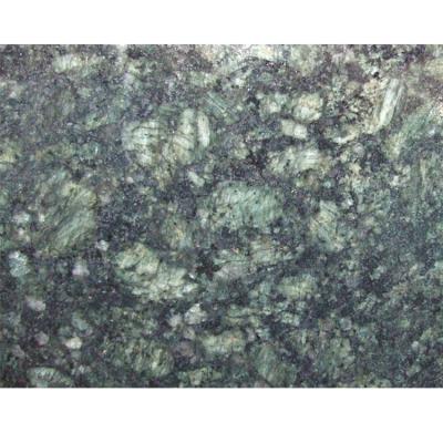 China Good Price Modern Polished Natural China Verde Green Granite Tile Half Stone Slabs for sale