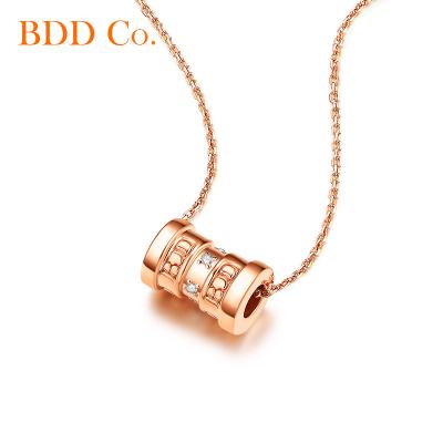 China Office/Career Moissanite Original Design Custom Made 18k Rose Gold Charms Pendant Necklace with Lab Diamond for Women Jewelry Gift for sale