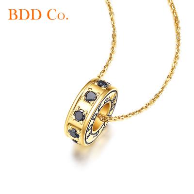 China Vintage Black Diamond 18k Gold Charm Pendant Necklace For Women / Men Jewelry Gift Custom Design for sale