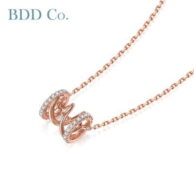 China Elegant 18K Rose Gold Hollow Celtic Twisted CLASSIC Pendant Necklace Valentine's Day Gifts For Women for sale