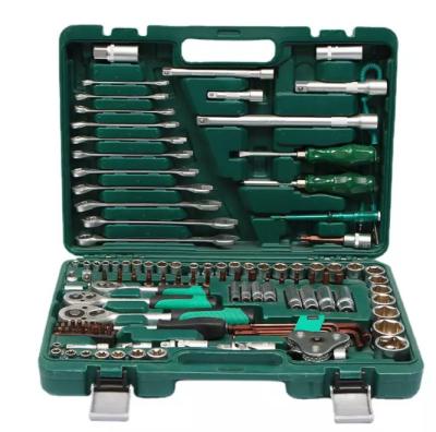 China Car Tool Kit Fast Delivery 121pcs Green Auto Repair Combination Socket Wrench Hand Tool Box for sale