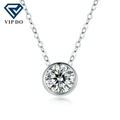 China Factory Wholesale S925 Jewelry Romantic Silver Inlay Round Cut Moissanite Shiny Women Necklace Bezel Setting Style Pendant for sale