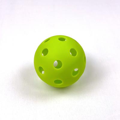 China Can be customized high quality and durable wholesale 26 holes 72mm diameter of indoor pickleballs for outdoor sports for sale