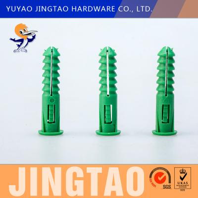 Cina PE Nylon Anchor Plug Screw Expansion Colore verde resistente agli impatti in vendita