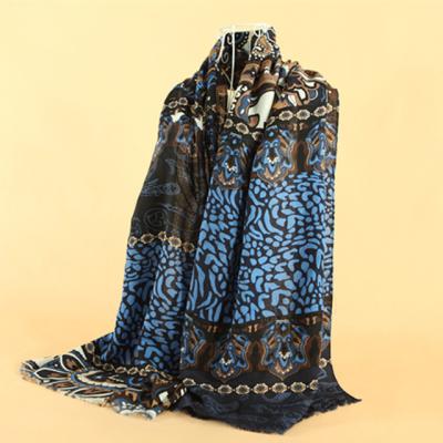 China Latest Wool Design Fashion Custom Design Wool Scarf for sale