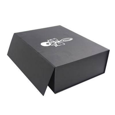 China New Arrival Customized Materials Large Magnet Cardboard Package Fold Recycled Paper Gift Boxes For Shoes Clothes for sale